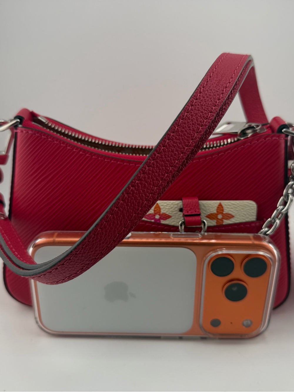 NEW Louis Vuitton Marellini Shoulder Bag Women's Miami Red Epi Leather Fashion - Picture 14 of 15